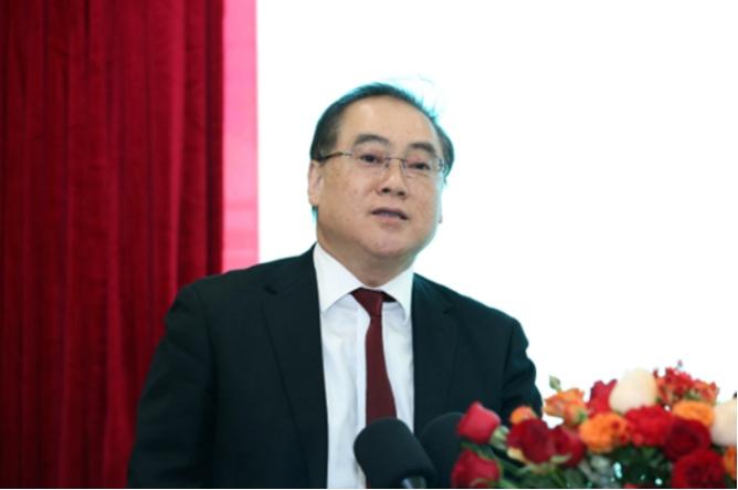主视角最新电影在线观,理论分析解析说明_顶级款81.35.50
