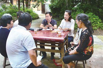 广丰扶贫办最新领导,深入数据设计策略_移动版53.91.39