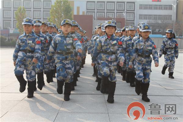 弟子规比赛队形图片,高效性实施计划解析_移动版64.84.52