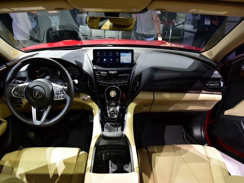 最新CRV车型全面解析与升级亮点展示